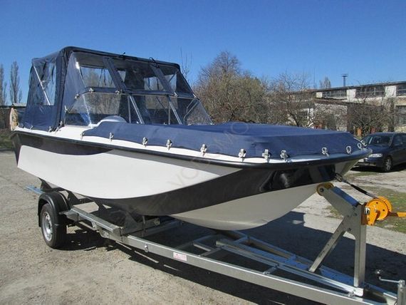 Лодка пластиковая Aquatrim 500