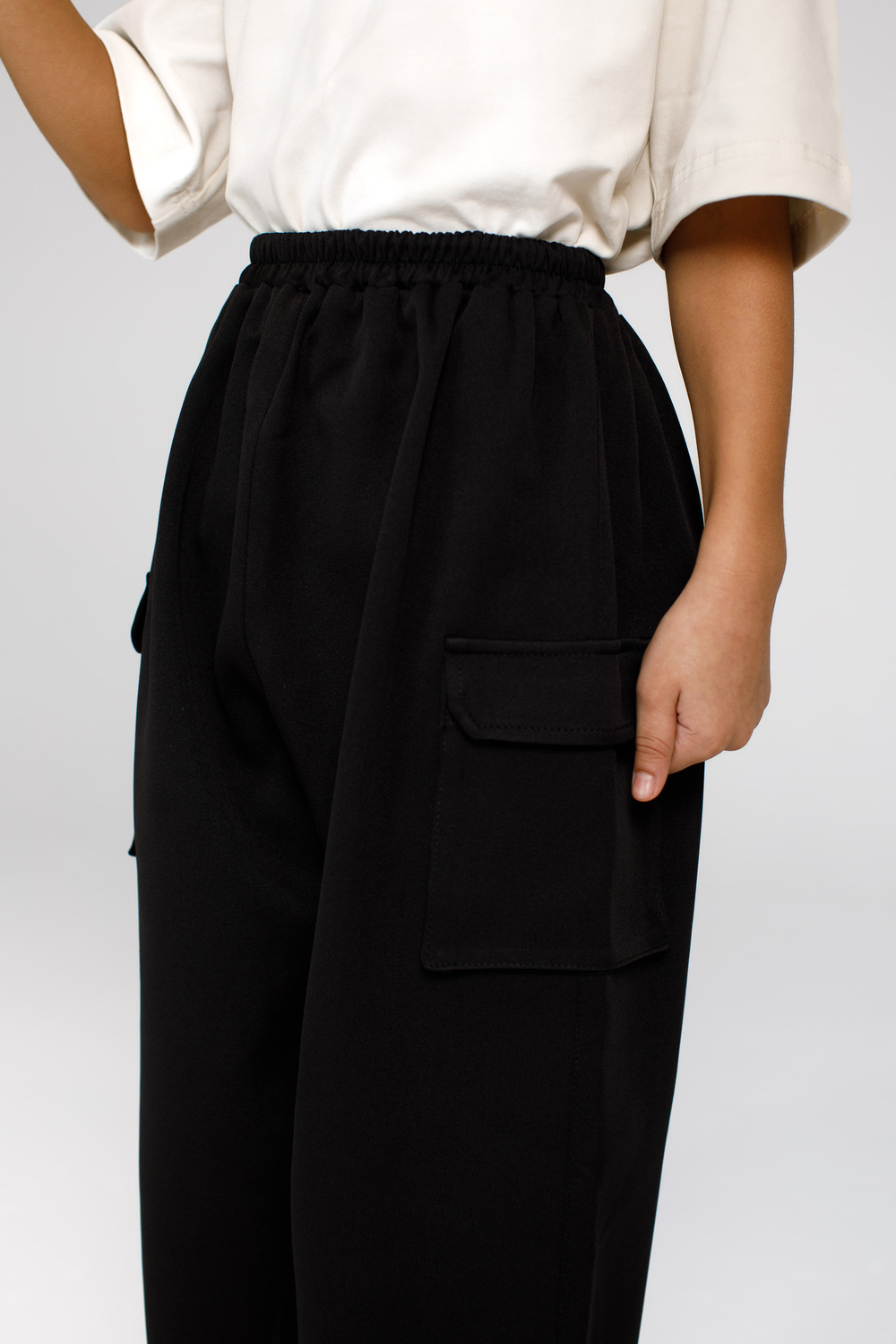 Брюки с карманами