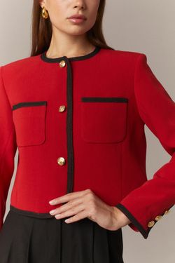 Пиджак в стиле Шанель красный