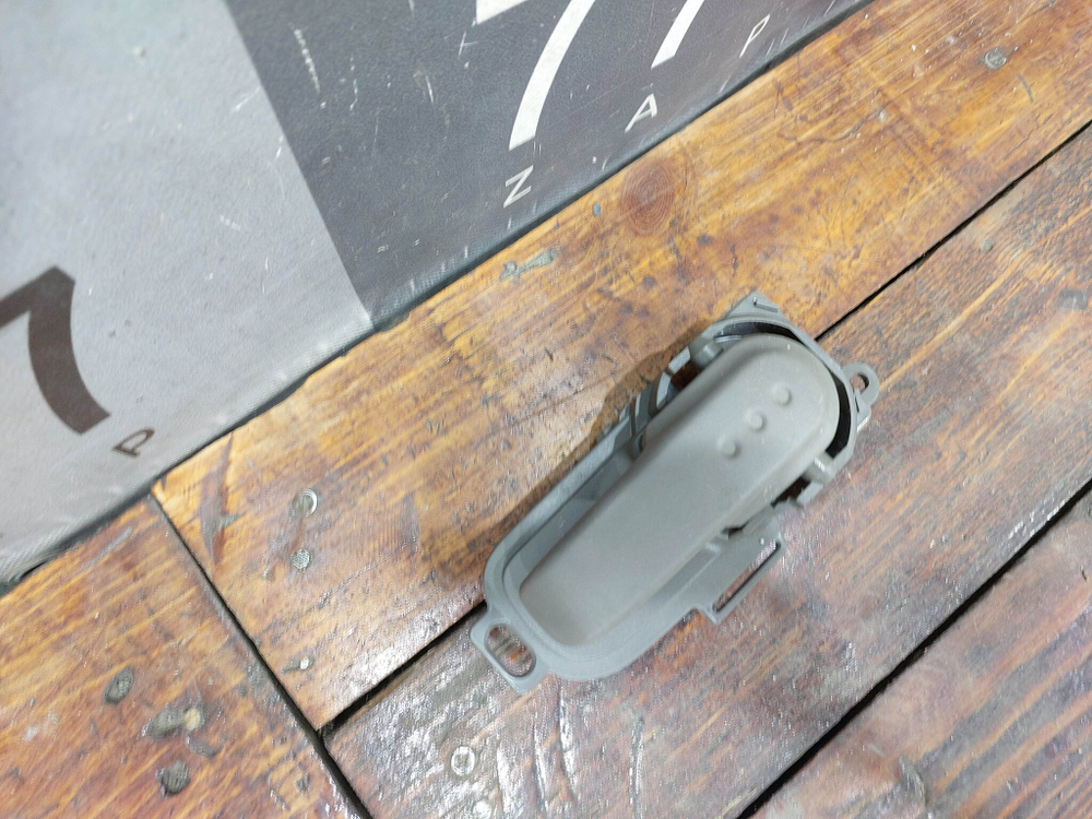 Ручка двери внутренняя правая Nissan Micra (K12), Note 1 (E11)  Б/У Оригинал 80670AX603