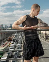 Черные шорты 