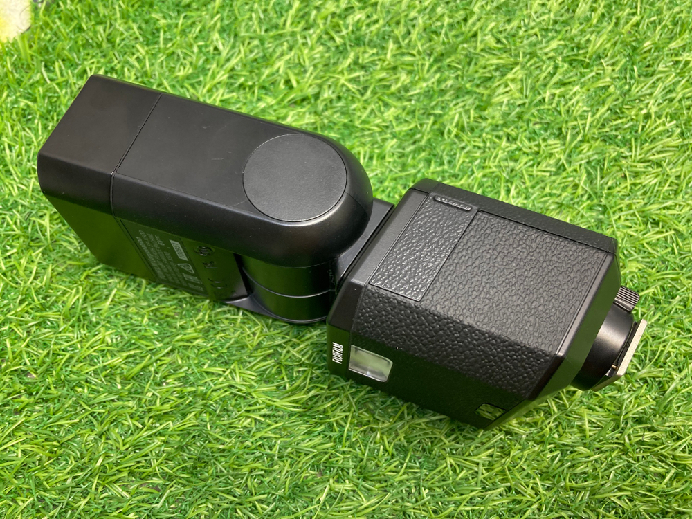 FujiFilm EF-X500