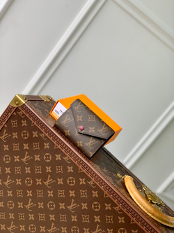 Louis Vuitton Victorine Wallet