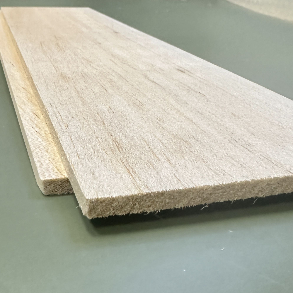 Дощечка для моделирования Бальса 10 * 40 см, толщина 5 мм (2 штуки)