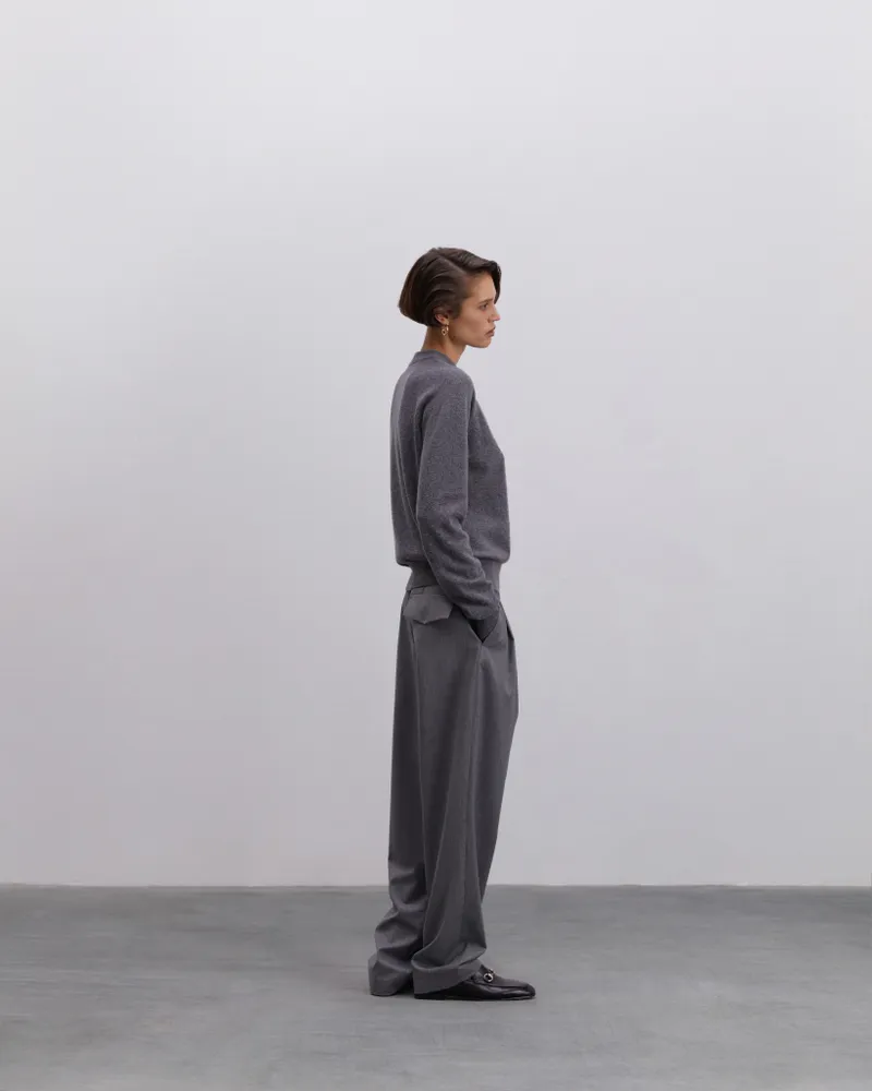 Серый укороченный джемпер из шерсти