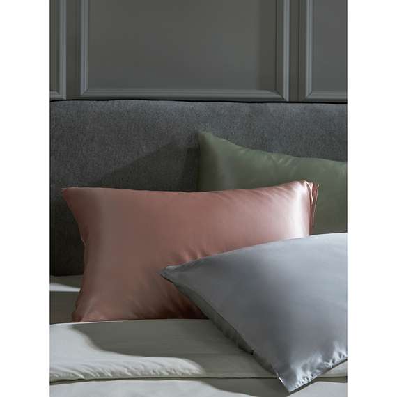 Наволочка из натурального шелка цвета пыльной розы из коллекции essential, 50х70 см