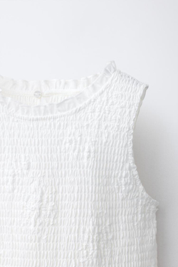 ZARA ПЛАТЬЕ С ВОЛАНАМИ И ВЫШИВКОЙ ЦВЕТОВ, БЕЛЫЙ