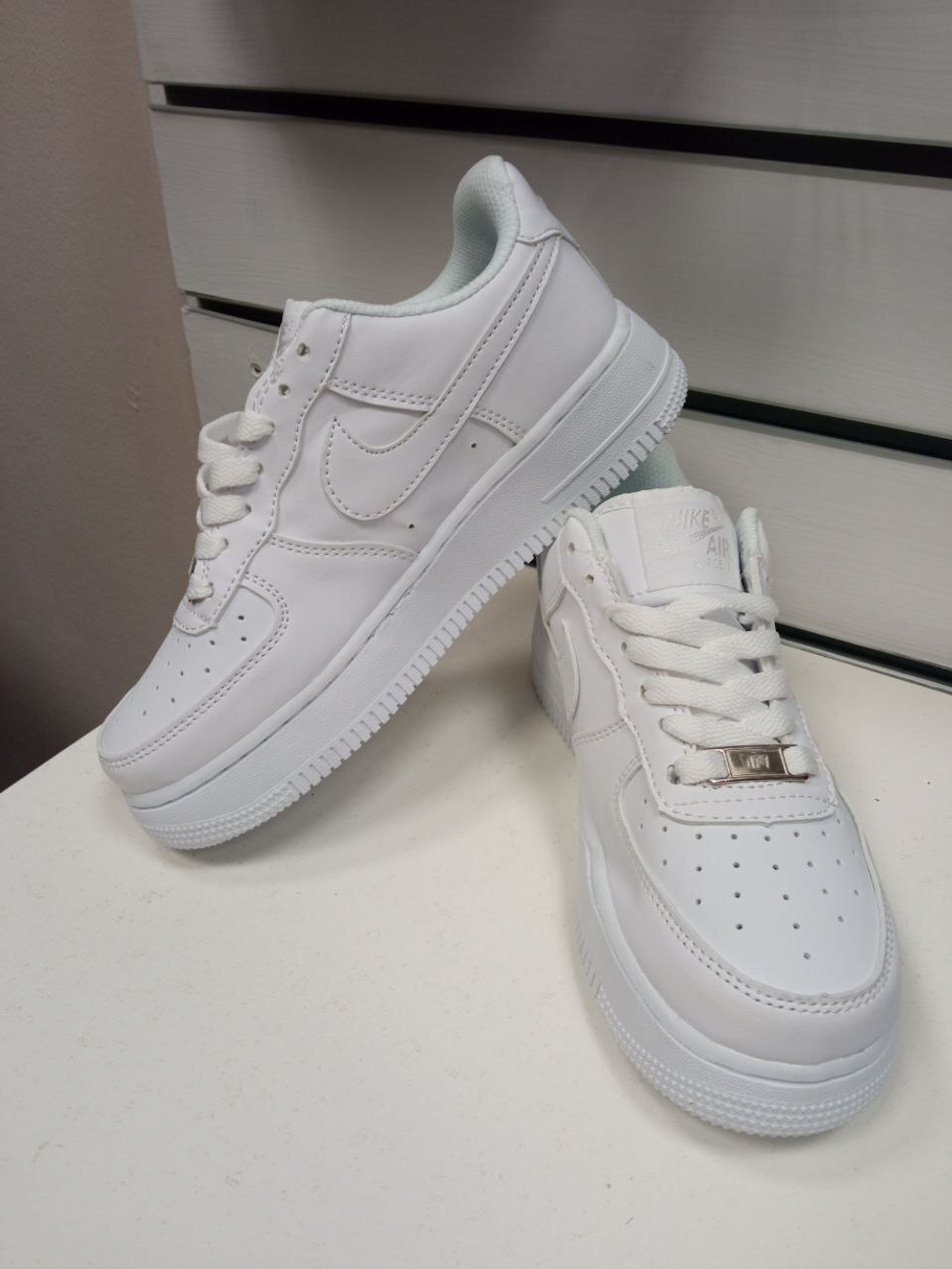 Кроссовки Nike Air Force 1