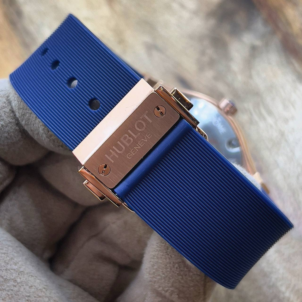 Часы Hublot