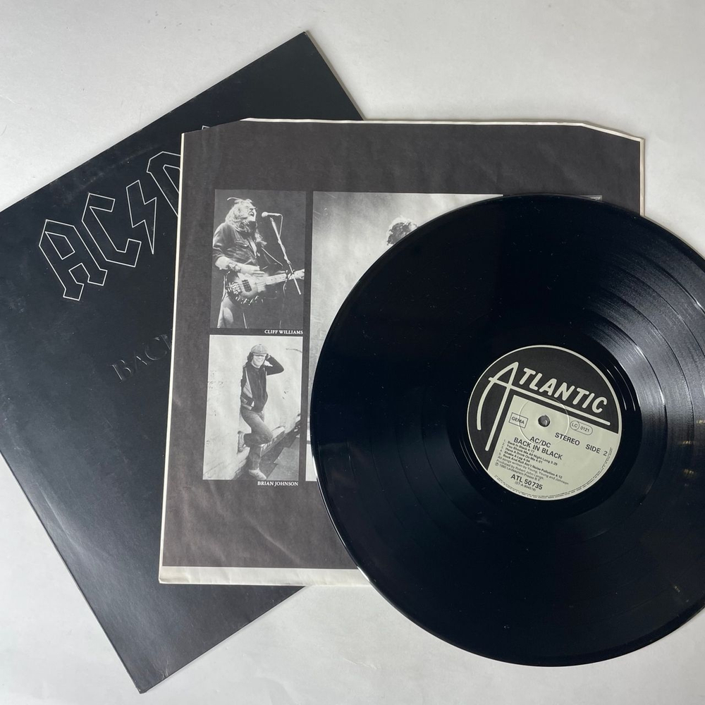 Винтажная виниловая пластинка LP AC DC Back In Black (Германия 1980) Hells Bells