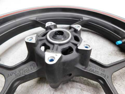 Колесо заднее Suzuki Gixxer 150