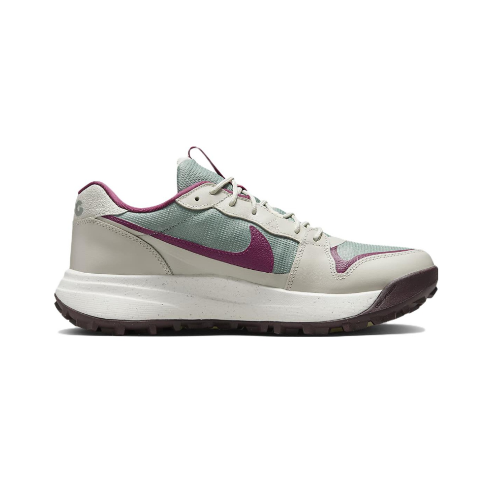 Кроссовки Nike ACG Lowcate Mica 'Green Rosewood Light Bone' DX2256‑300