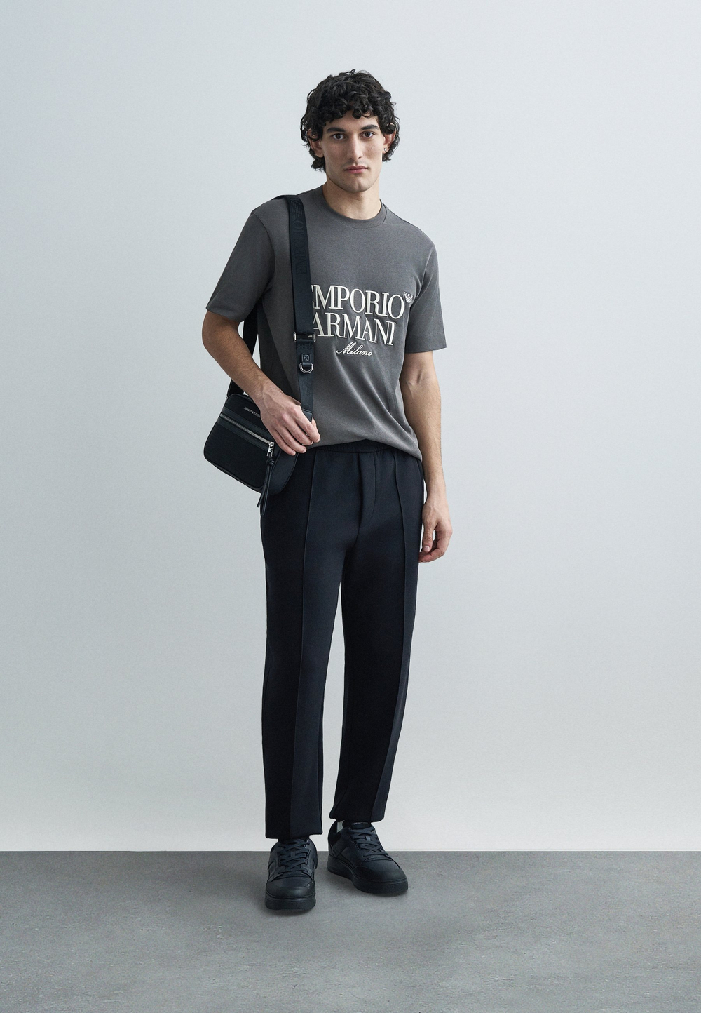 Emporio Armani Футболка с принтом - Серый