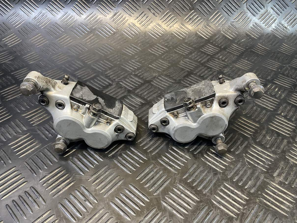 Суппорты переднего тормоза Yamaha TDM850 RN03J 053993