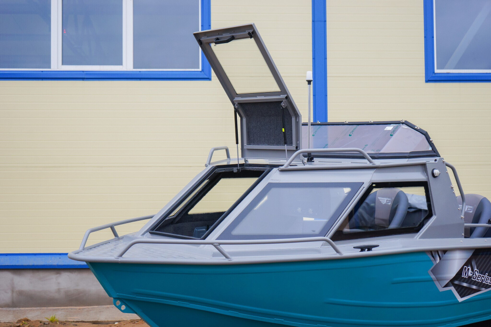 Лодка BERKUT M-HT