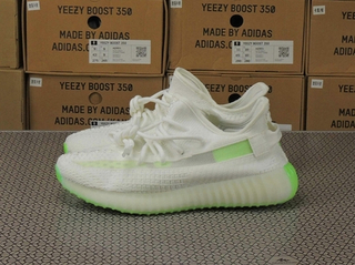 Кроссовки Adidas yeezy boost 350 v2 white green blanc