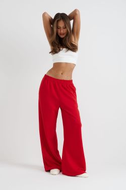 Широкие джоггеры без начеса с утяжкой красного цвета