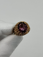 Кольцо с фиолетовым кристаллом