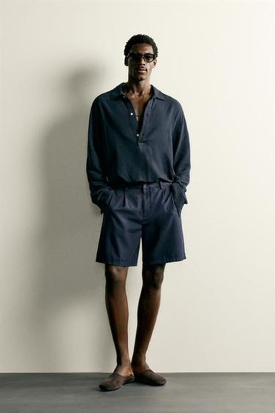 ZARA ШОРТЫ СО СКЛАДКАМИ REGULAR FIT, МОРСКОЙ СИНИЙ