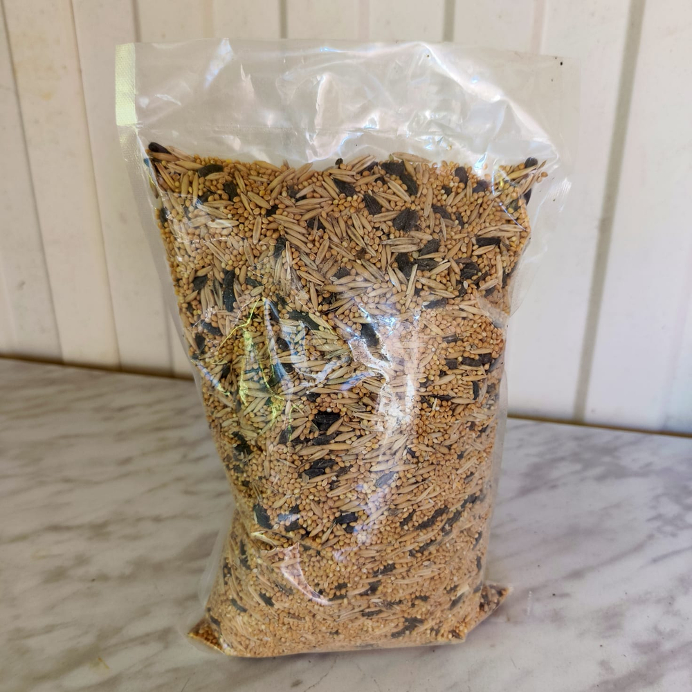 Корм для средних и волнистых попугаев, для птиц экзотических, 1000 гр.