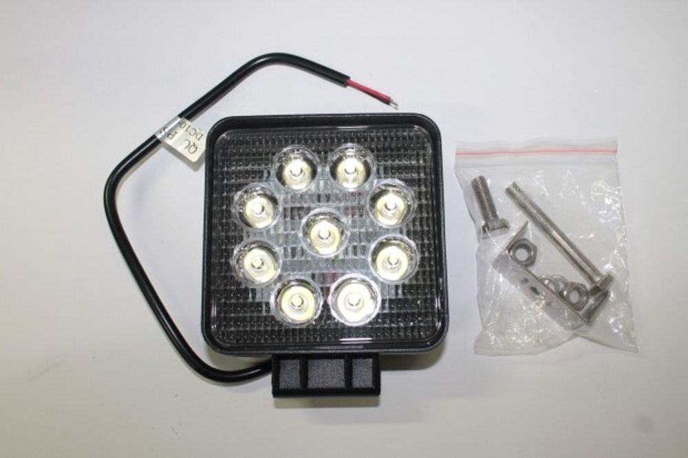 Фара светодиодная дополнительная 9 SMD 27W (квадрат) (Lumen)