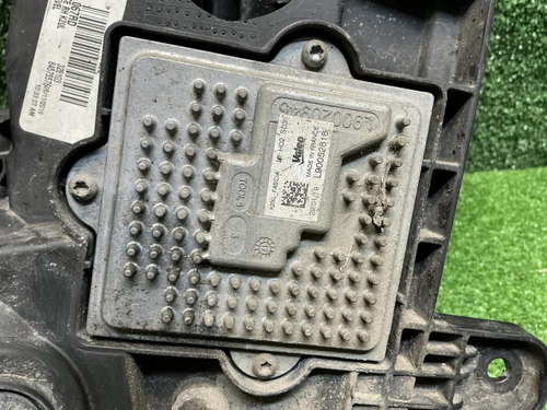 ПТФ правая Cadillac Escalade 4 (2014-2020)