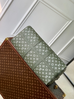 Louis Vuitton Keepall 50