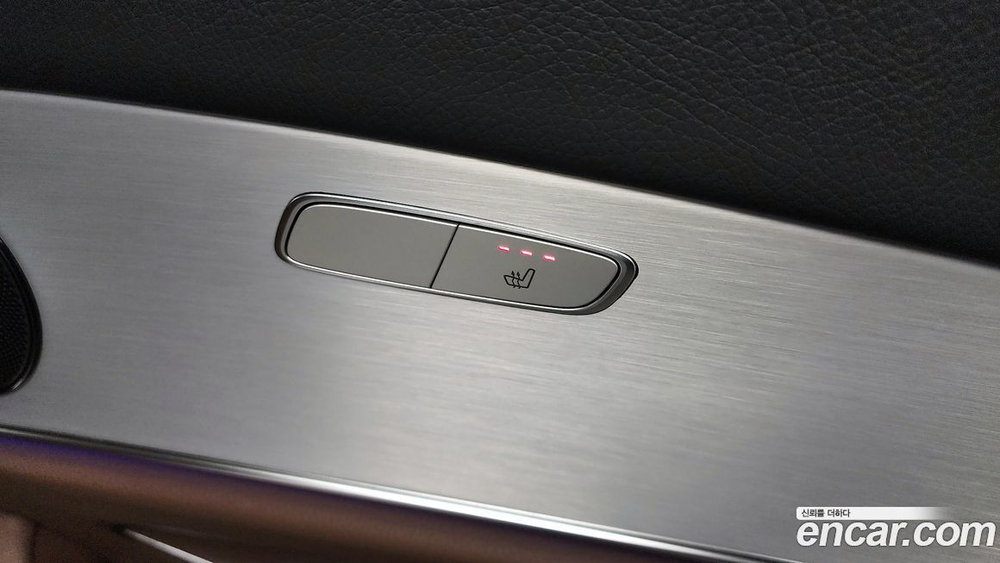 Mercedes-Benz E-Class W213 E250 Avangarde (09.2021)