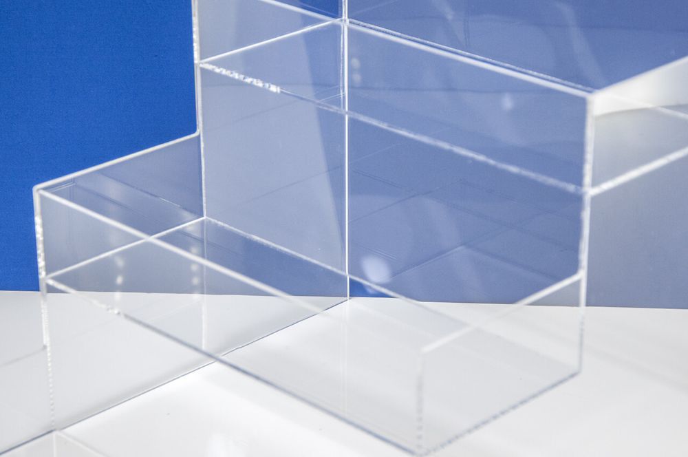 Горка для косметики, лаков, пудры в баночках, канцтоваров