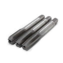 Метчик M7x1 (3шт), в пластиковом футляре RockForce##Rock FORCE RF-TAP7x1