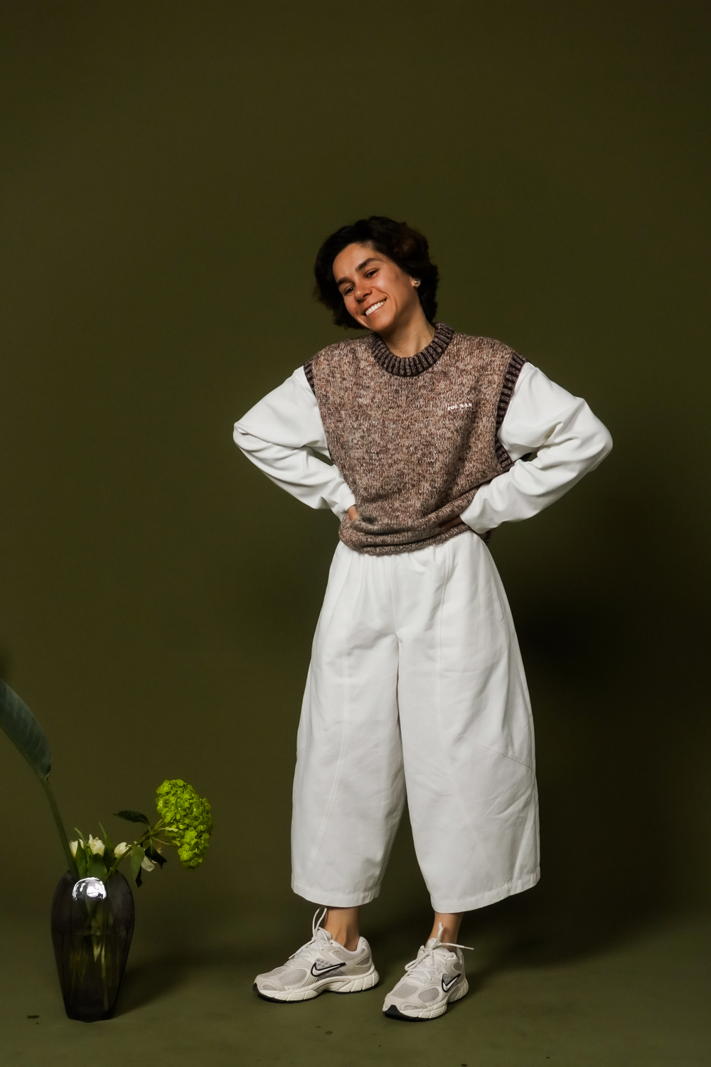 Жилет из хлопкового мулине коричневого цвета ПРЕДЗАКАЗ