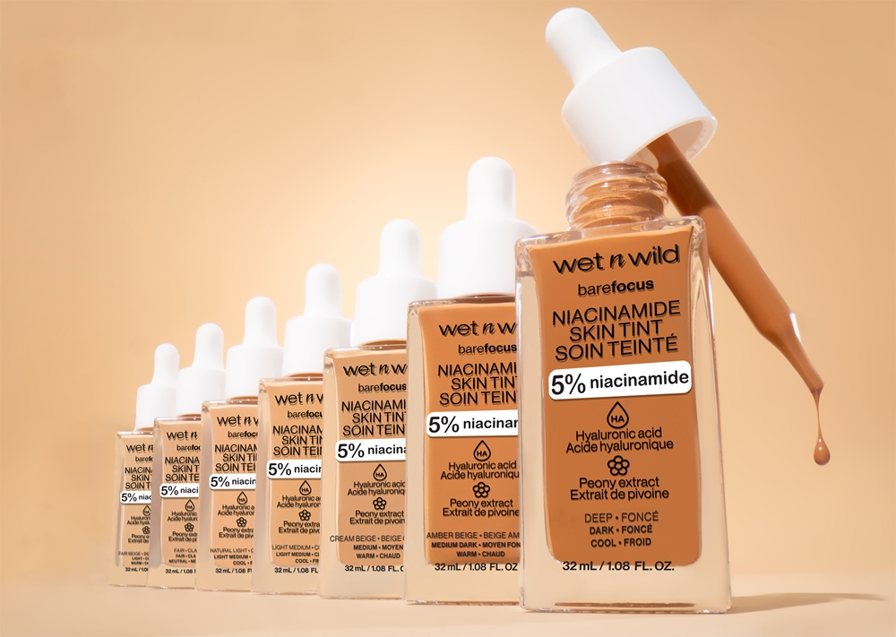 Wet n Wild BareFocus Niacinamide Skin Tint - Легкое увлажняющее тональное средство оттенок Natural Light (Cool), 32 ml