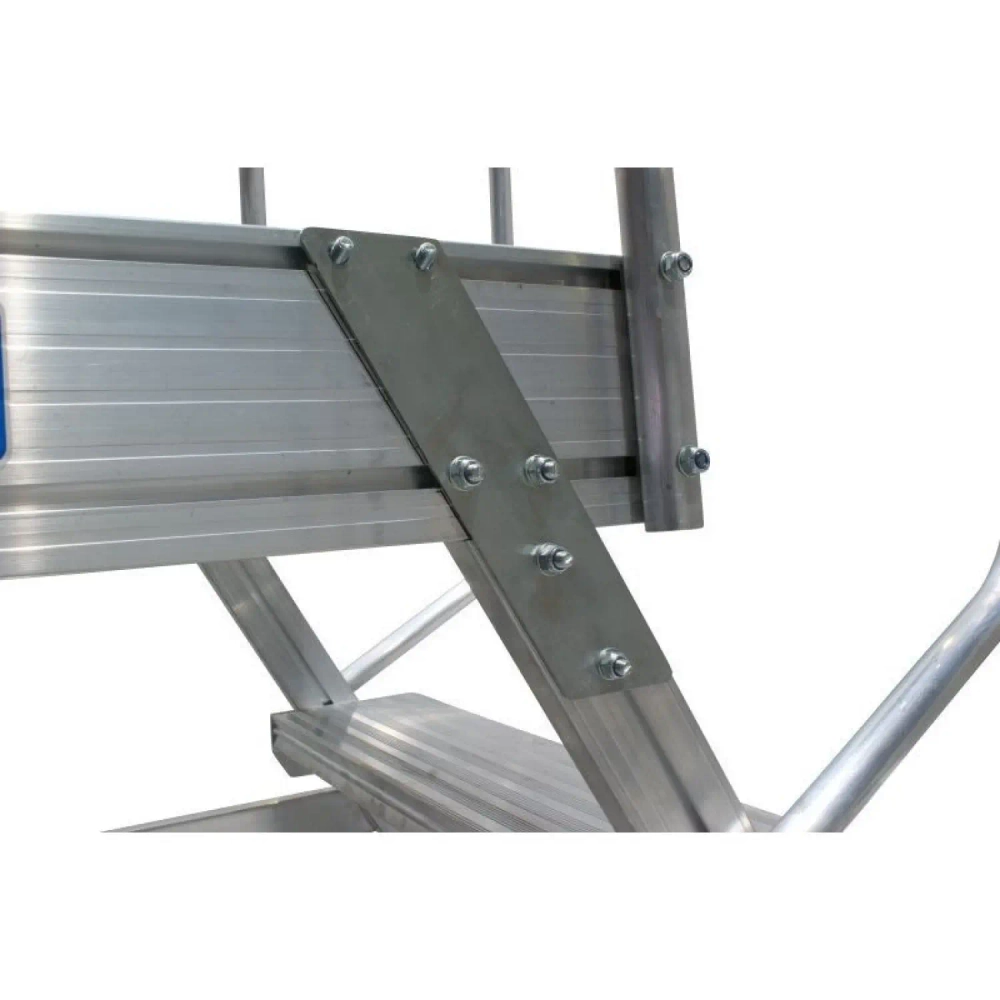 Лестница с площадкой 5 ступ (820037)