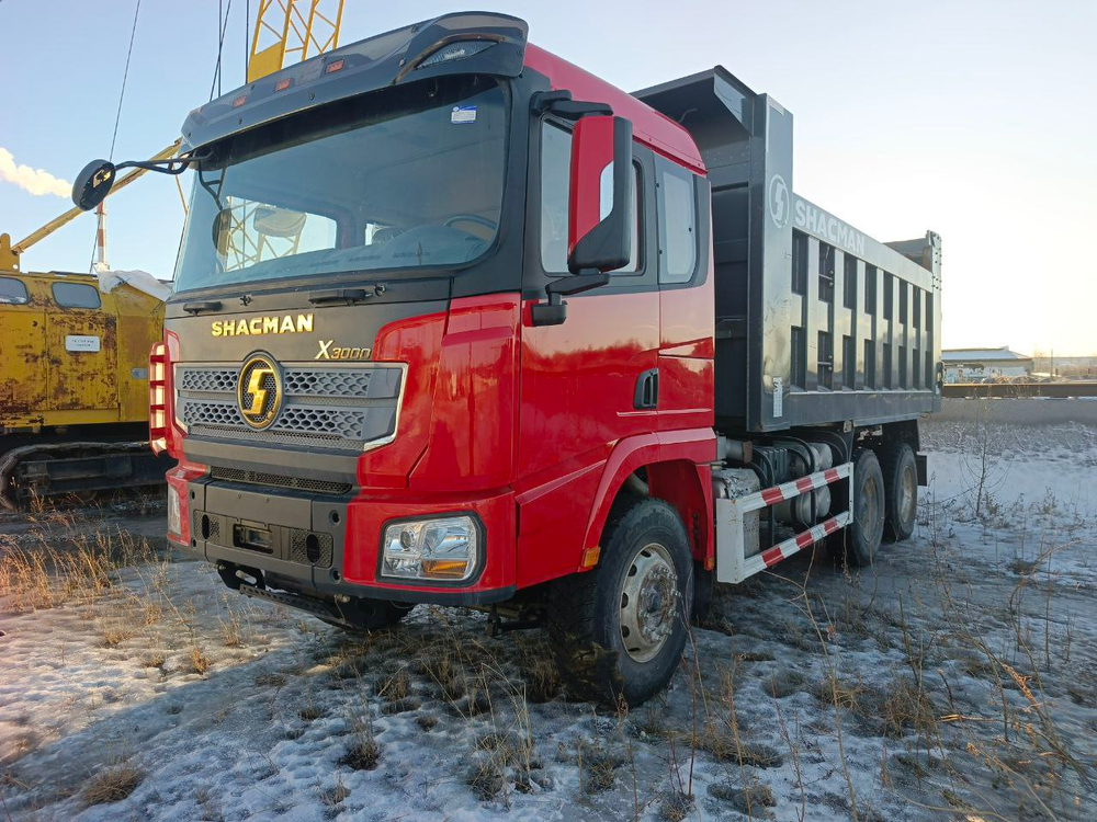 Shacman (Shaanxi) SX* 6x4 Самосвал SX32586T384 (Дизельный, 11,6 л, 369 л.с., МТ)