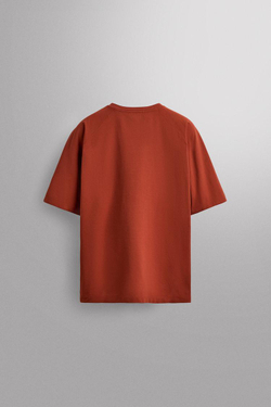 ZARA ФУТБОЛКА С НАШИВКОЙ, БУРГУНДИ