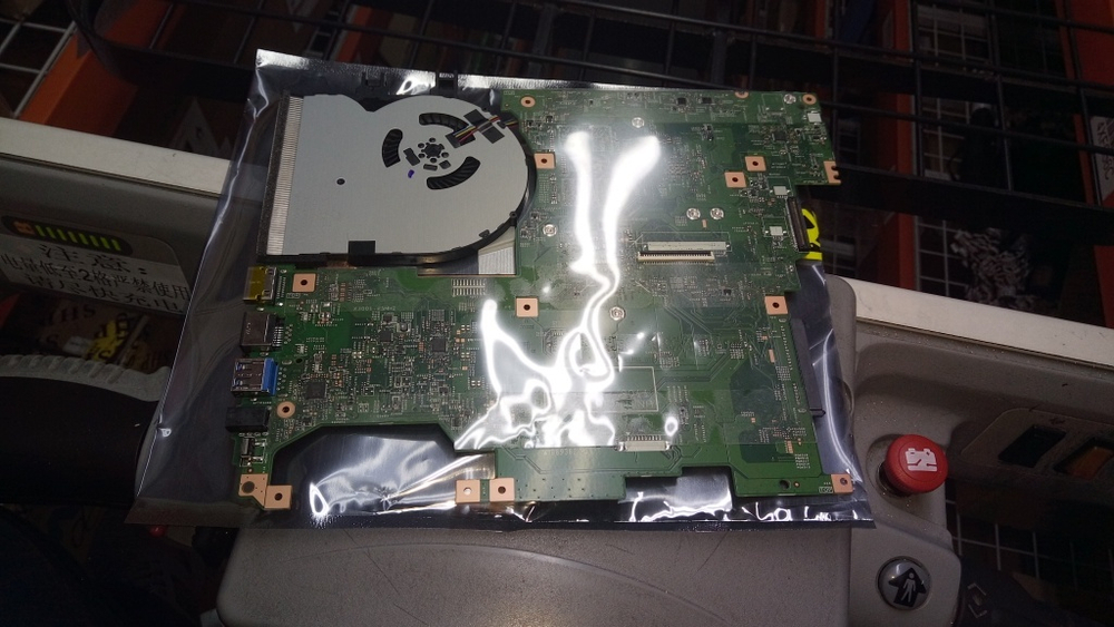 Материнская плата для ноутбука Lenovo Flex2-14D W8P A8-6410 2G (5B20G45410), оригинал