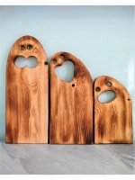 Доска сервировочная/разделочная из дерева.