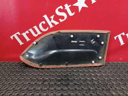 Накладка обшивки двери левой 2023г.