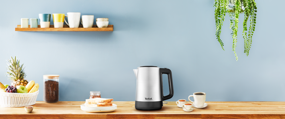 Электрический чайник Tefal BI520D10