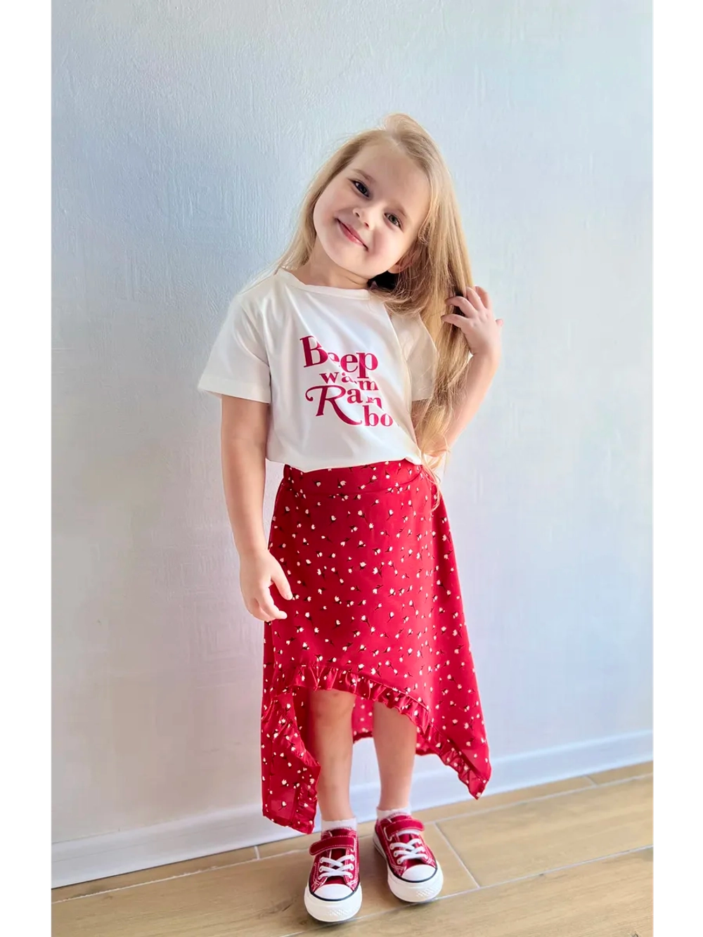 Костюм футболка с юбкой