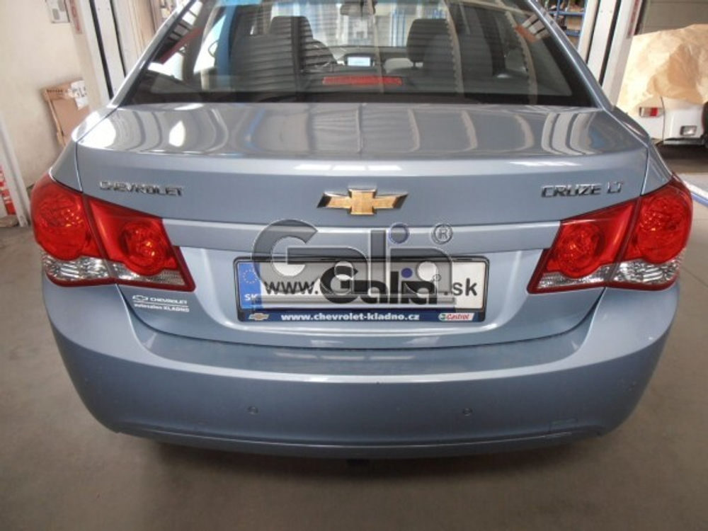 Фаркоп оцинкованный Galia C066A для Chevrolet Cruze седан/хетчбек 2009-2016(паспорт и сертификат в комплекте)(без электрики)