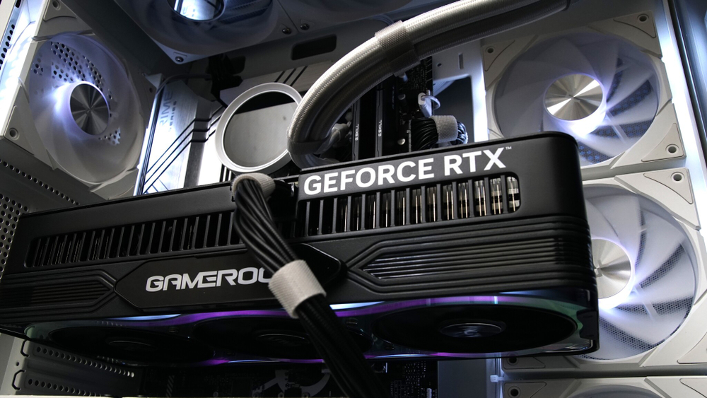 Ryzen 7 7800X3D + RTX 4060 Ti 8Gb