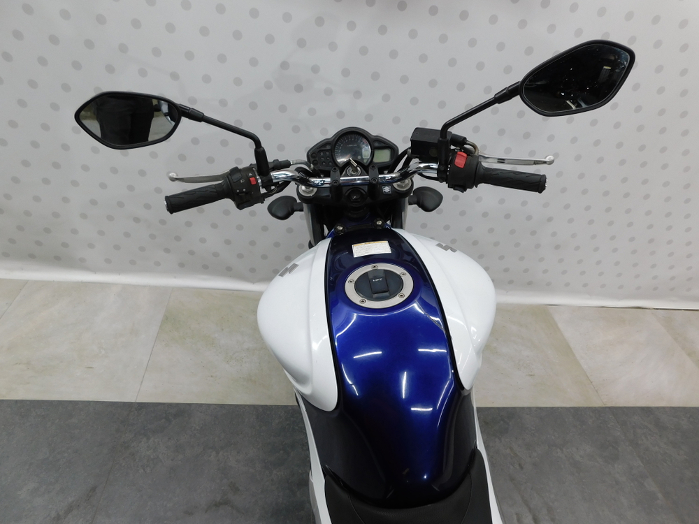 Suzuki Gladius SFV 400 ABS 038369