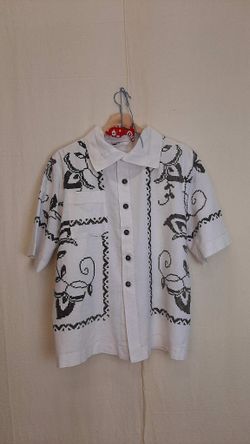 Рубашка с Чёрными Цветами/Dark Tulip Short Sleeve Shirt белая