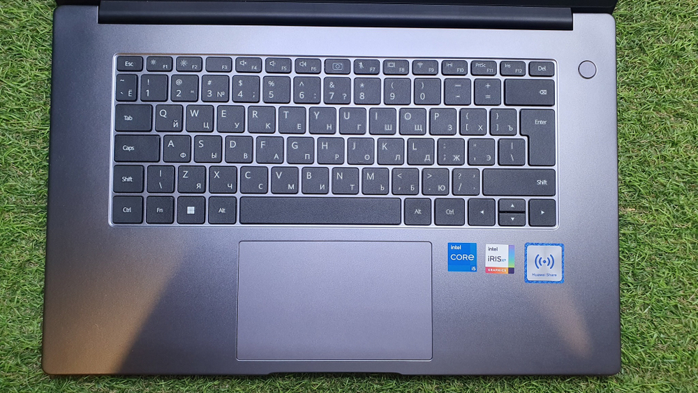 Ноутбук Huawei i5-11/8Gb/FHD