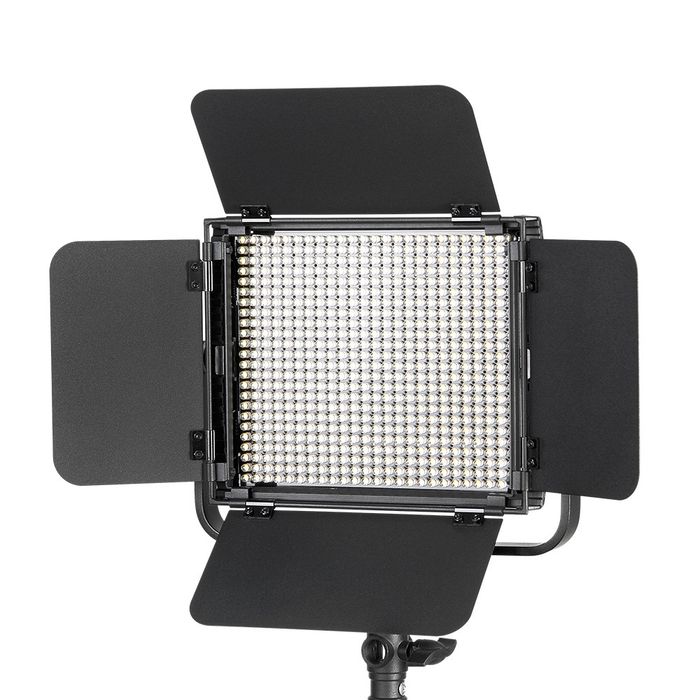 Осветитель светодиодный Falcon Eyes FlatLight 600 LED Осветитель светодиодный Falcon Eyes FlatLight 600 LED