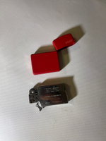 Зажигалка Zippo Classic с покрытием Red Matte, красная в кожаном чехле. Made in USA