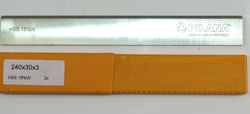 Нож строгальный "Pilana" HSS W18% 240х30х3 (шт.)