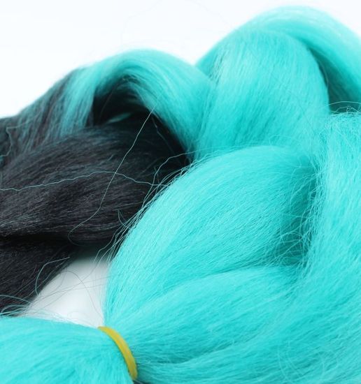 Канекалон 2-цветный 100гр 130см B16 черно изумрудный