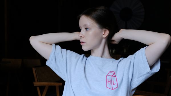 Футболка оверсайз Milk меланж серая - фото 6